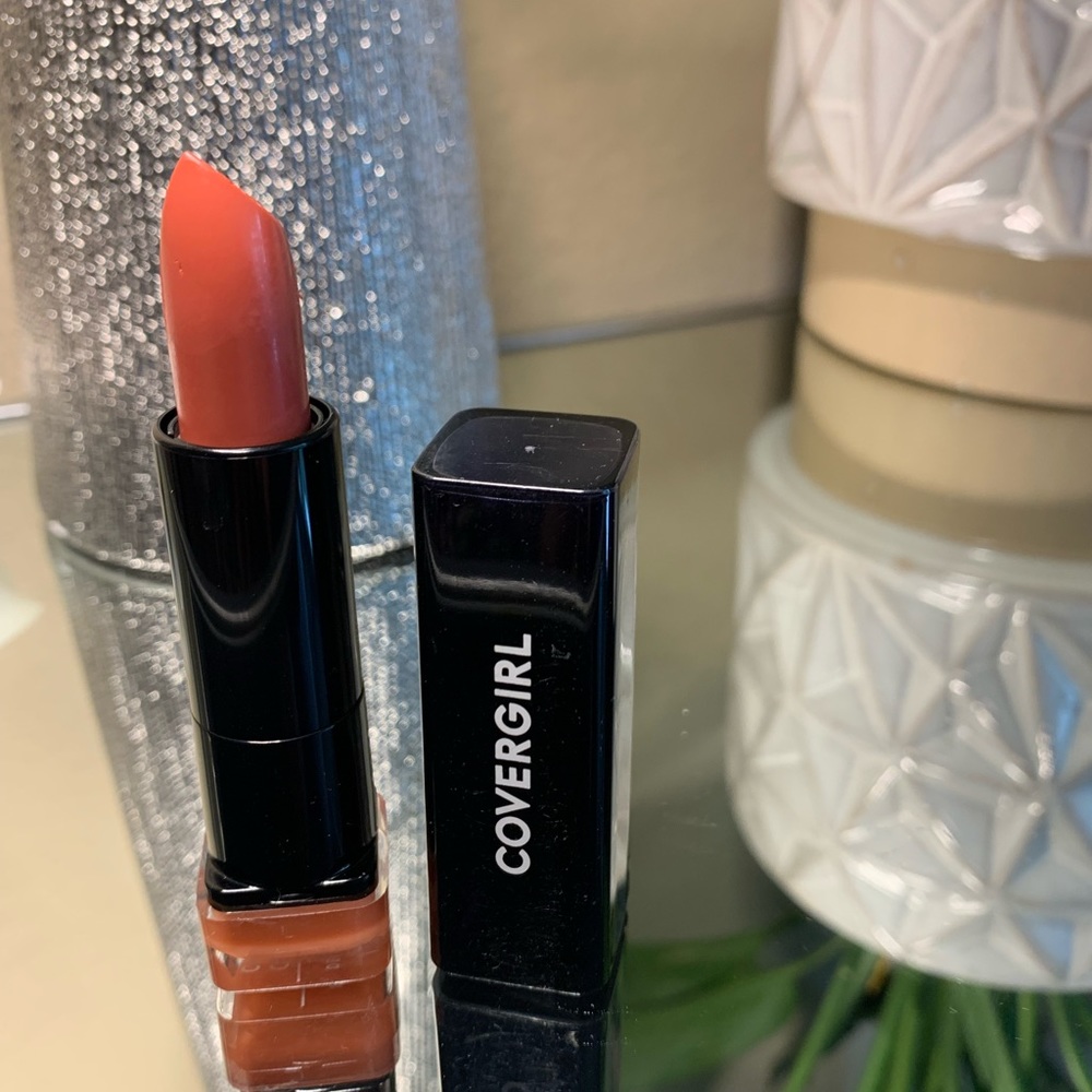 COVERGIRL 💄👄